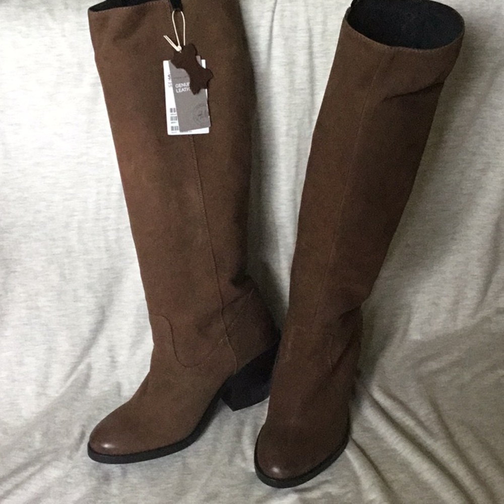 BRAND NEW- Brown leather knee high boots - Picture 1 of 5